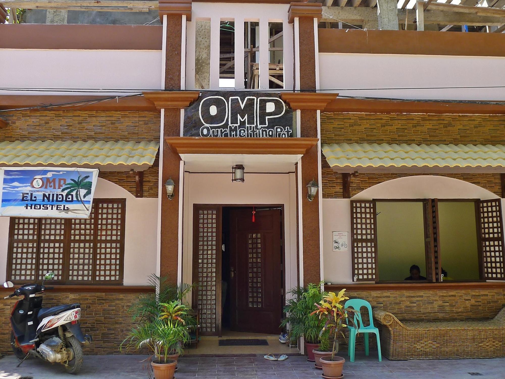 Our Melting Pot Hostel - El Nido Exterior photo